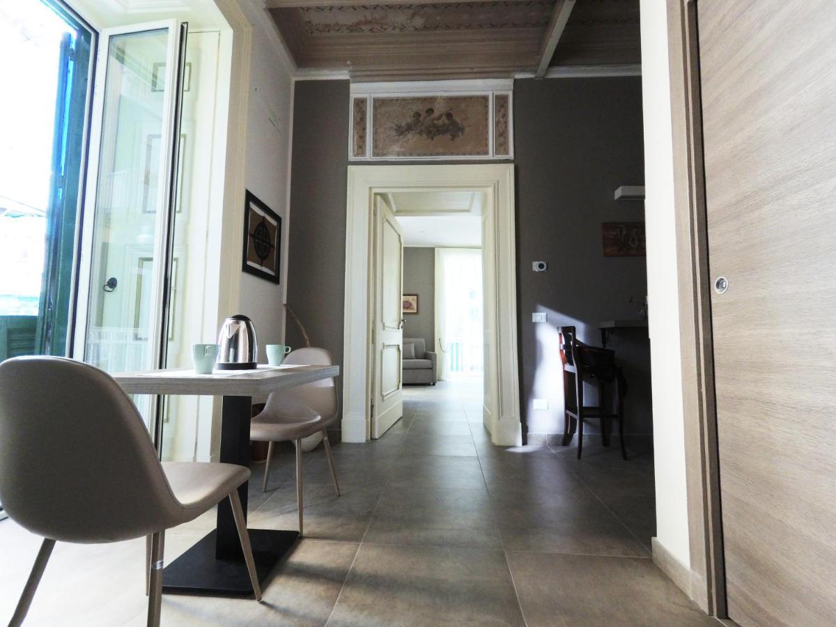 questo rinascimento CASA AUDREY Napoli Esterno foto