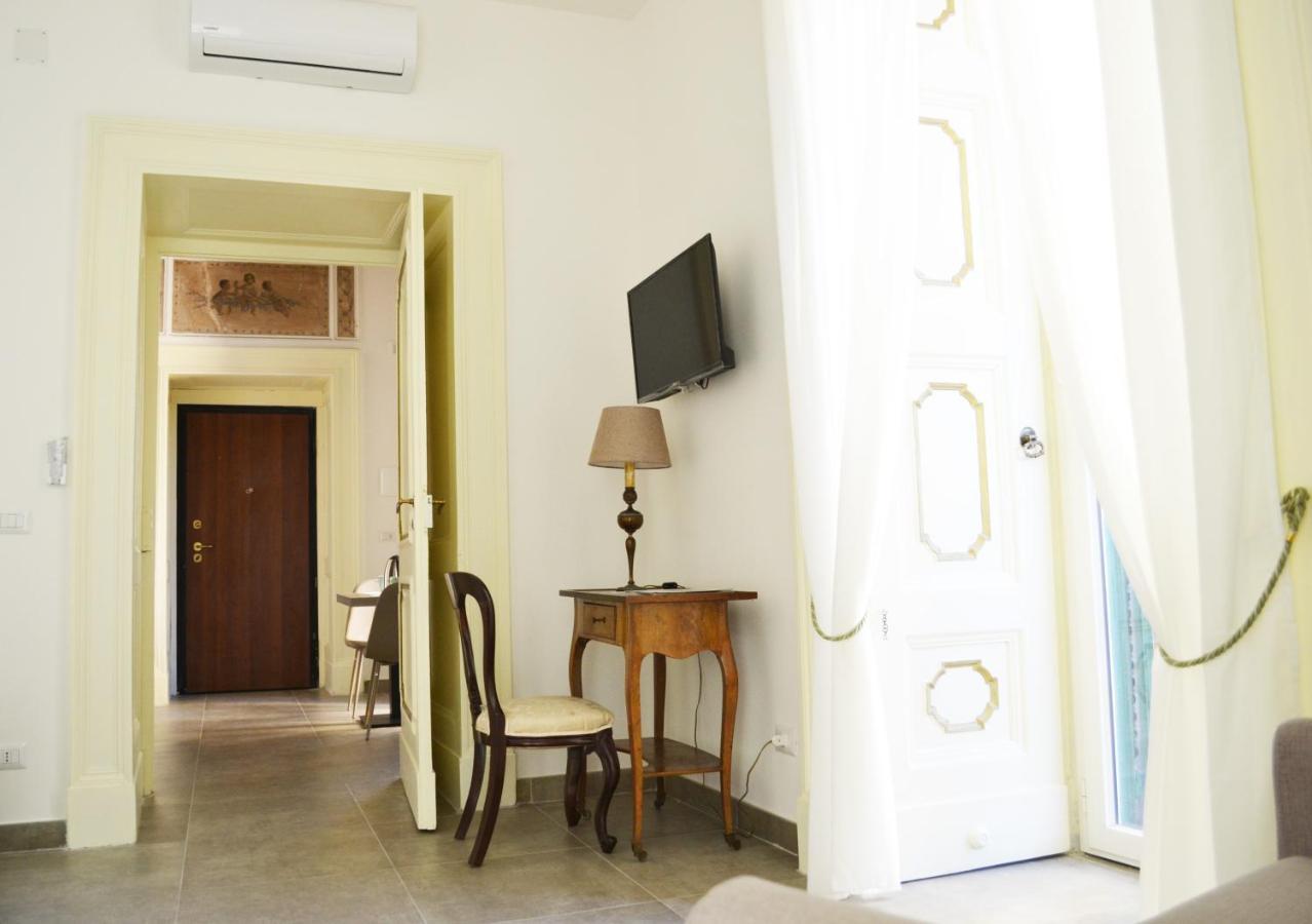 questo rinascimento CASA AUDREY Napoli Esterno foto