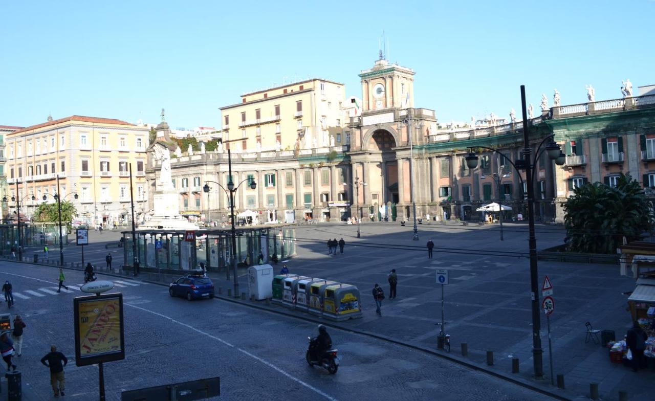 questo rinascimento CASA AUDREY Napoli Esterno foto