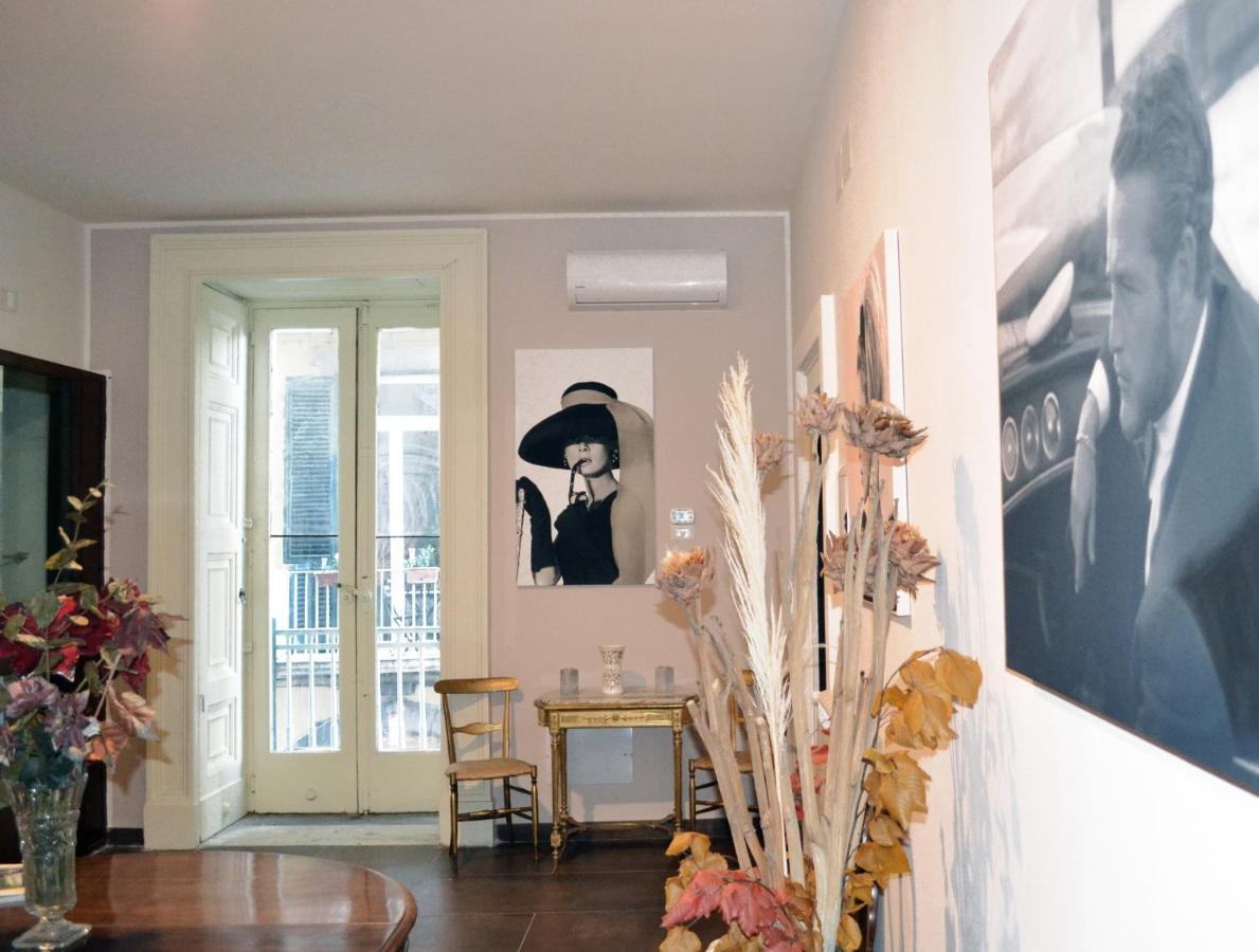 questo rinascimento CASA AUDREY Napoli Esterno foto